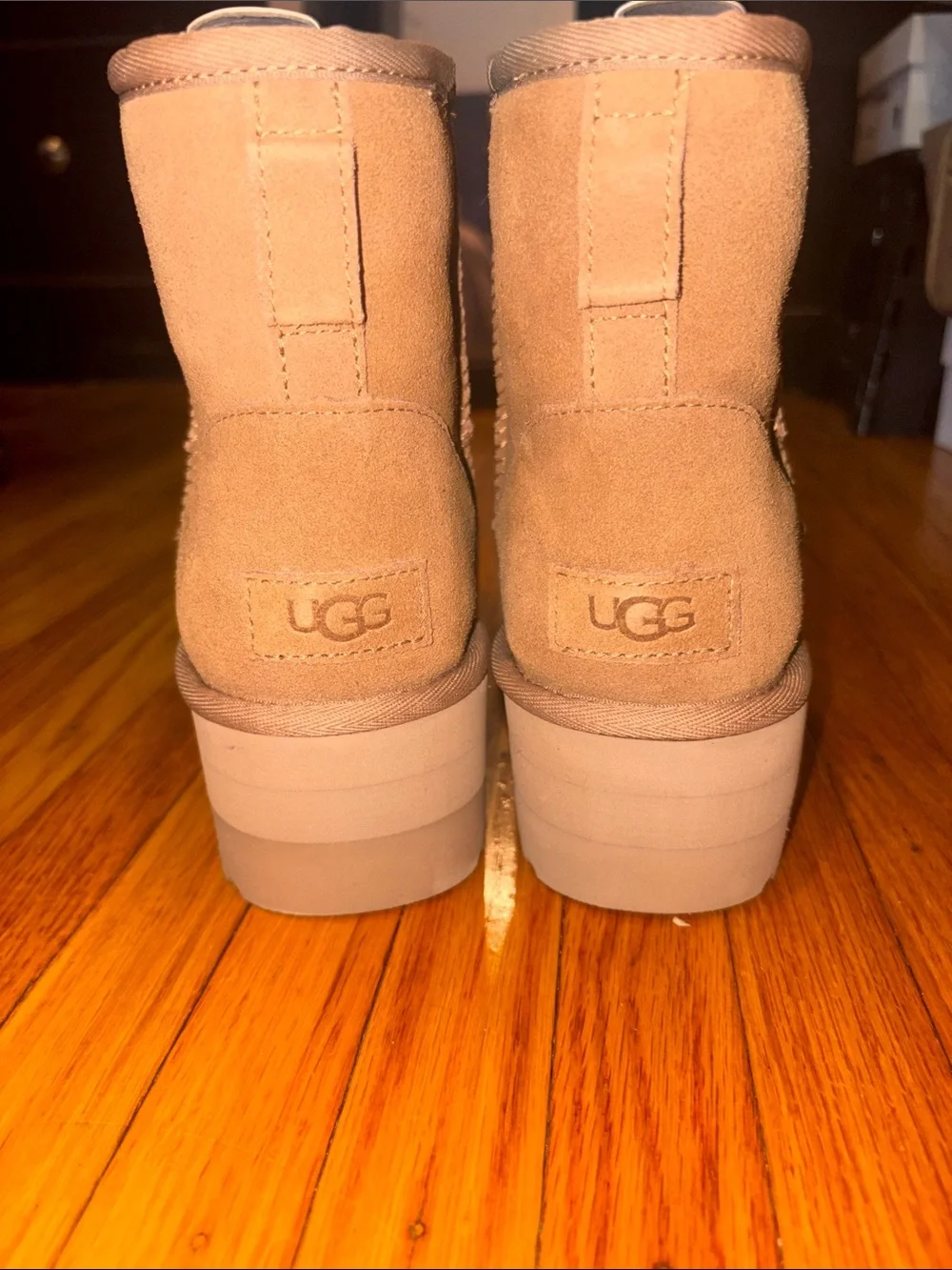 UGG women’s Short Suede Boots in Chestnut